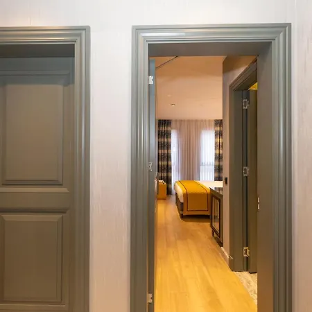 Hotel Peri Taksim 2*