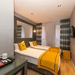 Peri Taksim 호텔 2*